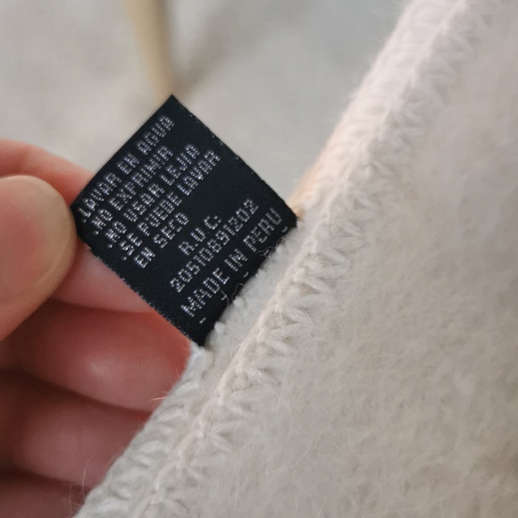 NEW Alpaga Peru Scarve - Picture 3 of 3